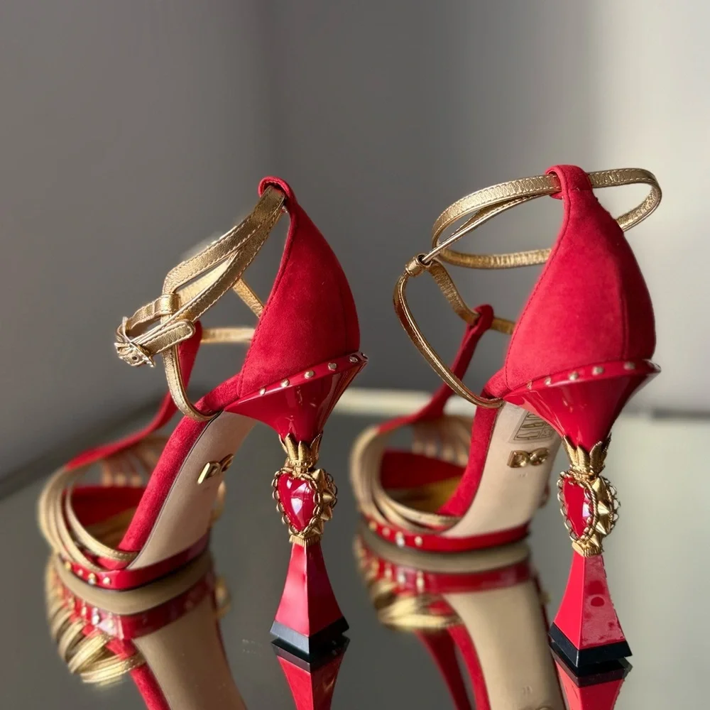 New Dolce & Gabbana 105mm sculpted-heel heart suede sandals $1,895